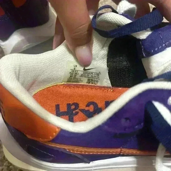 Nike Sacai shoes - Picture 11 of 11